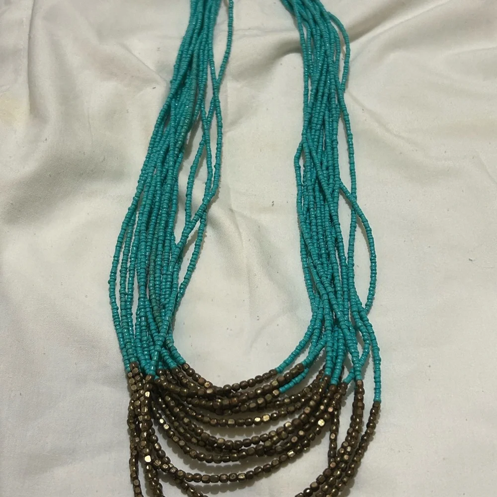 Paparazzi Necklace and earrings set - Picture 7 of 8
